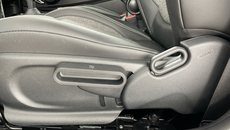 MINI Hatchback 135kW Cooper S Level 2 33kWh 3dr Auto Electric Hatchback